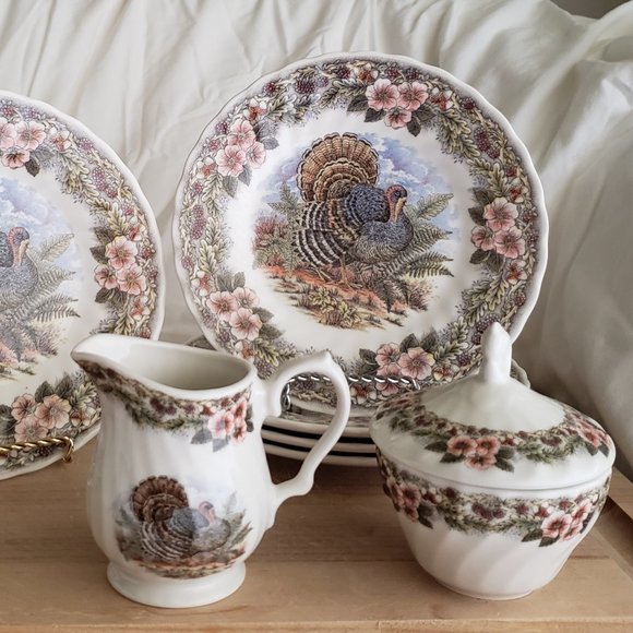 **SOLD*Queens Myott Thanksgiving Turkey (5) 8” Dessert Plates w/Sugar & Creamer - Picture 1 of 7